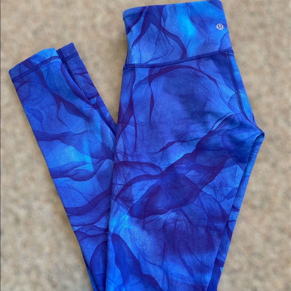 Lululemon and Victoria secret leggings 🚨SOLD🚨